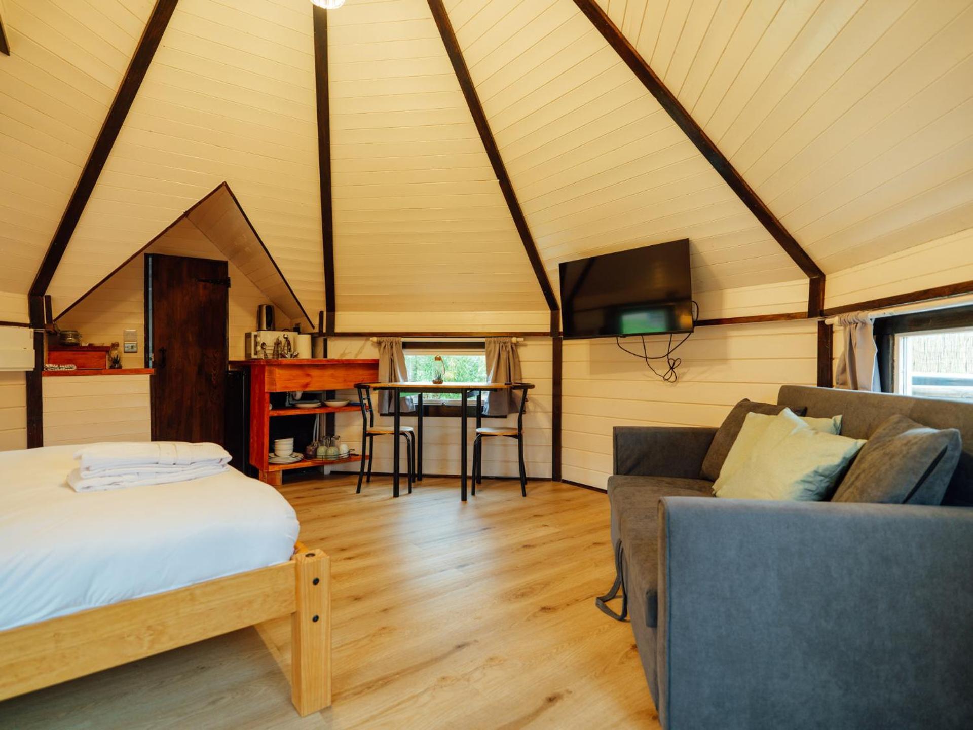 Sunset Retreats The Shire Villa Ombersley Exterior foto